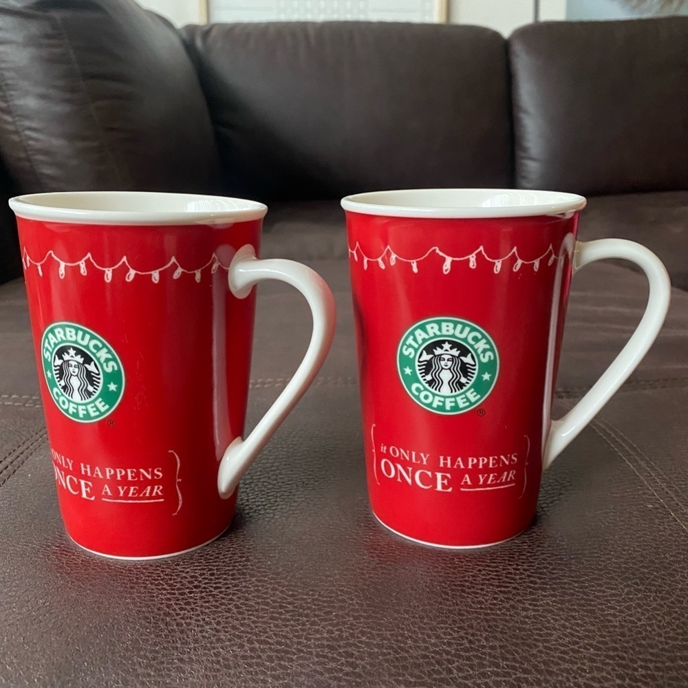 Starbucks Coffee Cup Mug Siren Logo Red It Only Happens Once A Year-2005(1 set)